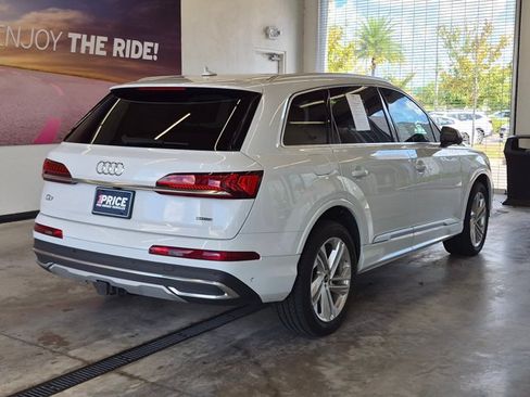 Used 2023 Audi Q7 3.0T Premium Plus AWD/4WD image 5