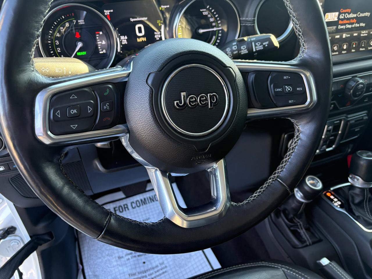 Used 2023 Jeep Wrangler Unlimited Sahara w/ Cold Weather Group AWD/4WD image 14