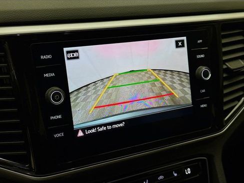 Used 2022 Volkswagen Atlas SE image 15