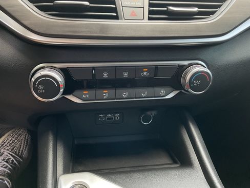New 2026 Nissan Altima 2.5 SV FWD image 22