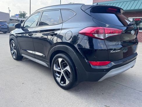 Used 2018 Hyundai Tucson Value FWD image 14