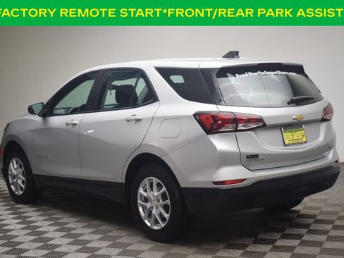 Used 2022 Chevrolet Equinox LS AWD/4WD image 6