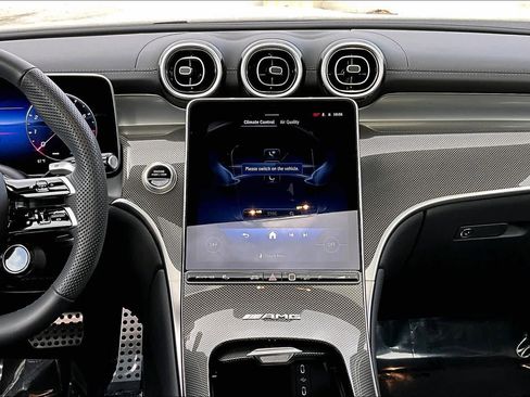 Used 2025 Mercedes-Benz GLC 43 AMG AMG GLC 43 image 7