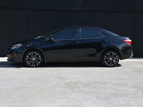 Used 2015 Toyota Corolla S FWD image 7