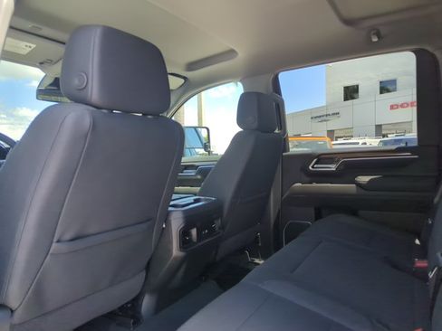 Used 2026 Chevrolet Silverado 2500 LT w/ Trail Boss Package AWD/4WD image 14