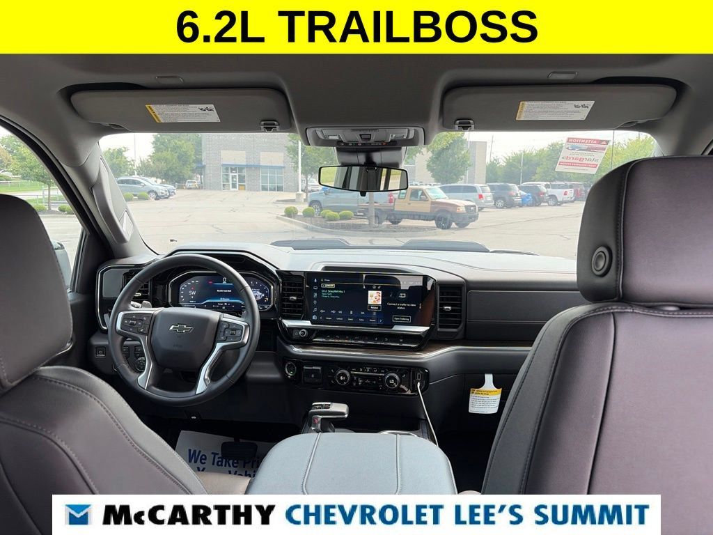 Used 2023 Chevrolet Silverado 1500 LT Trail Boss w/ Convenience Package II AWD/4WD image 38