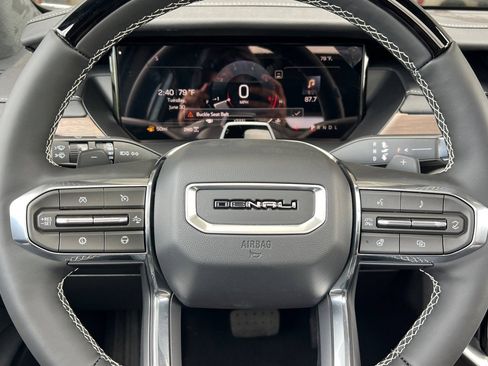 New 2026 GMC Acadia Denali Ultimate AWD/4WD image 22