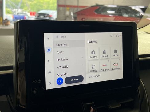 Used 2025 Toyota Corolla LE FWD image 18