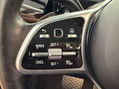 Certified 2023 Mercedes-Benz GLA 250 4MATIC image 21