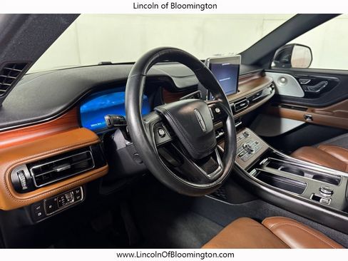 Certified 2023 Lincoln Aviator Grand Touring w/ Equipment Group 301A AWD/4WD image 15