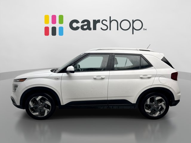 Used 2025 Hyundai Venue SEL FWD image 2