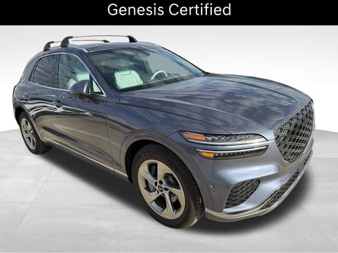 Used 2026 Genesis GV70 2.5T Advanced image 3