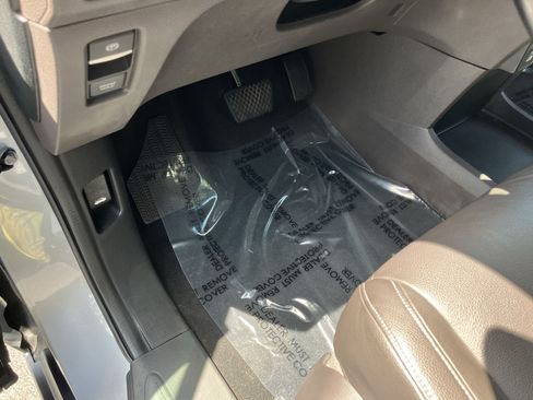 Certified 2023 Honda Odyssey EX-L image 18