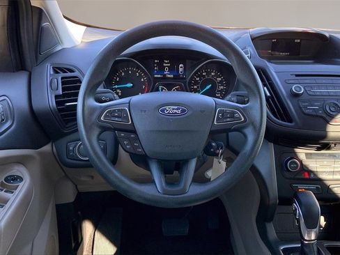 Used 2018 Ford Escape SE image 5