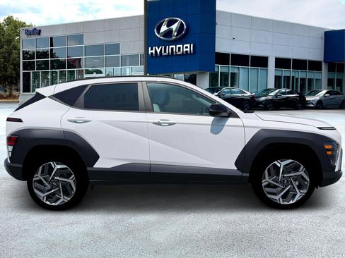 New 2026 Hyundai Kona SEL Premium FWD image 9
