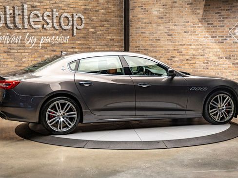 Used 2017 Maserati Quattroporte S GranLusso Q4 image 7