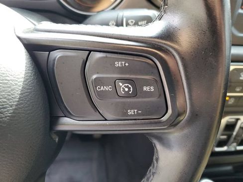 Used 2021 Jeep Wrangler Unlimited Sport AWD/4WD image 12