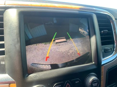 Used 2016 RAM 1500 Laramie Longhorn w/ Convenience Group AWD/4WD image 33