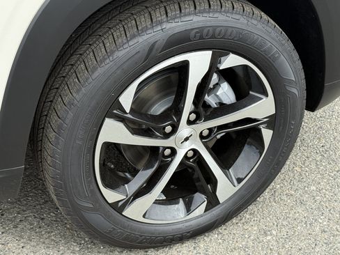 New 2026 Chevrolet Trax RS w/ Driver Confidence Package FWD image 27