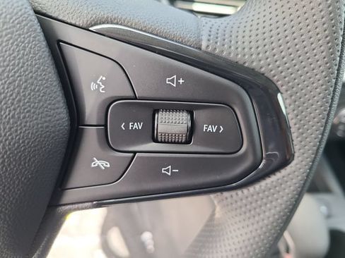 New 2026 Chevrolet Trax LS w/ LS Convenience Package FWD image 25
