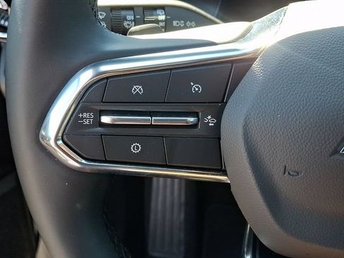 Used 2026 Chevrolet Equinox LT FWD image 14