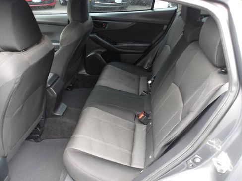 Used 2018 Subaru Impreza 2.0i Premium AWD/4WD image 10