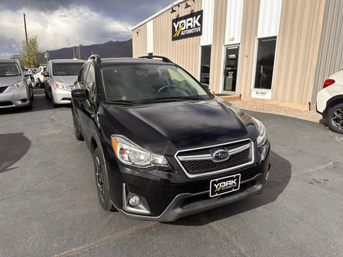 Used 2017 Subaru Crosstrek 2.0i Premium w/ Popular Package #2 image 1