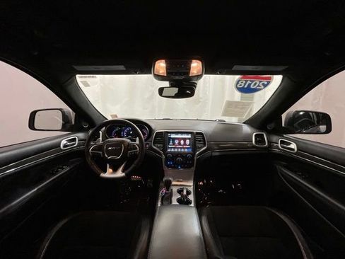 Used 2018 Jeep Grand Cherokee SRT AWD/4WD image 16