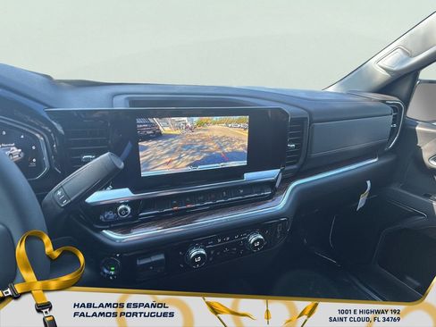 New 2026 GMC Sierra 1500 SLE image 21