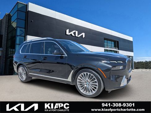 Used 2023 BMW X7 xDrive40i w/ Premium Package AWD/4WD image 1