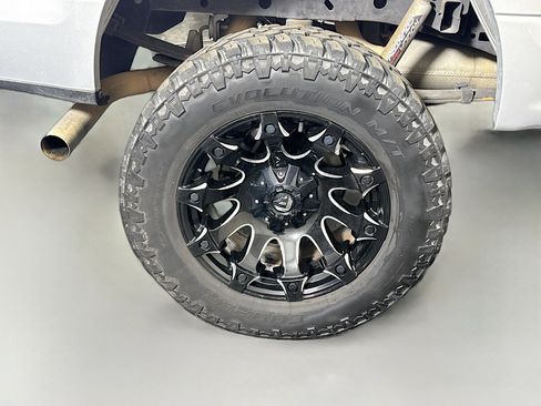 Used 2017 Ford F150 XLT RWD image 30