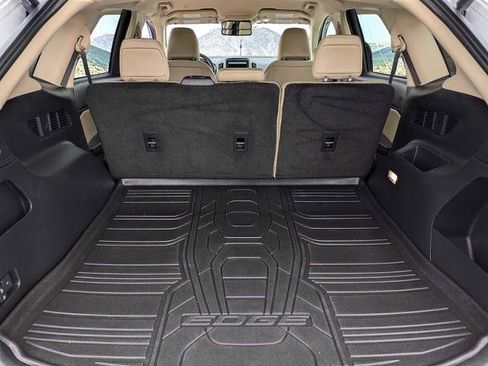 Certified 2022 Ford Edge SEL w/ Convenience Package image 33