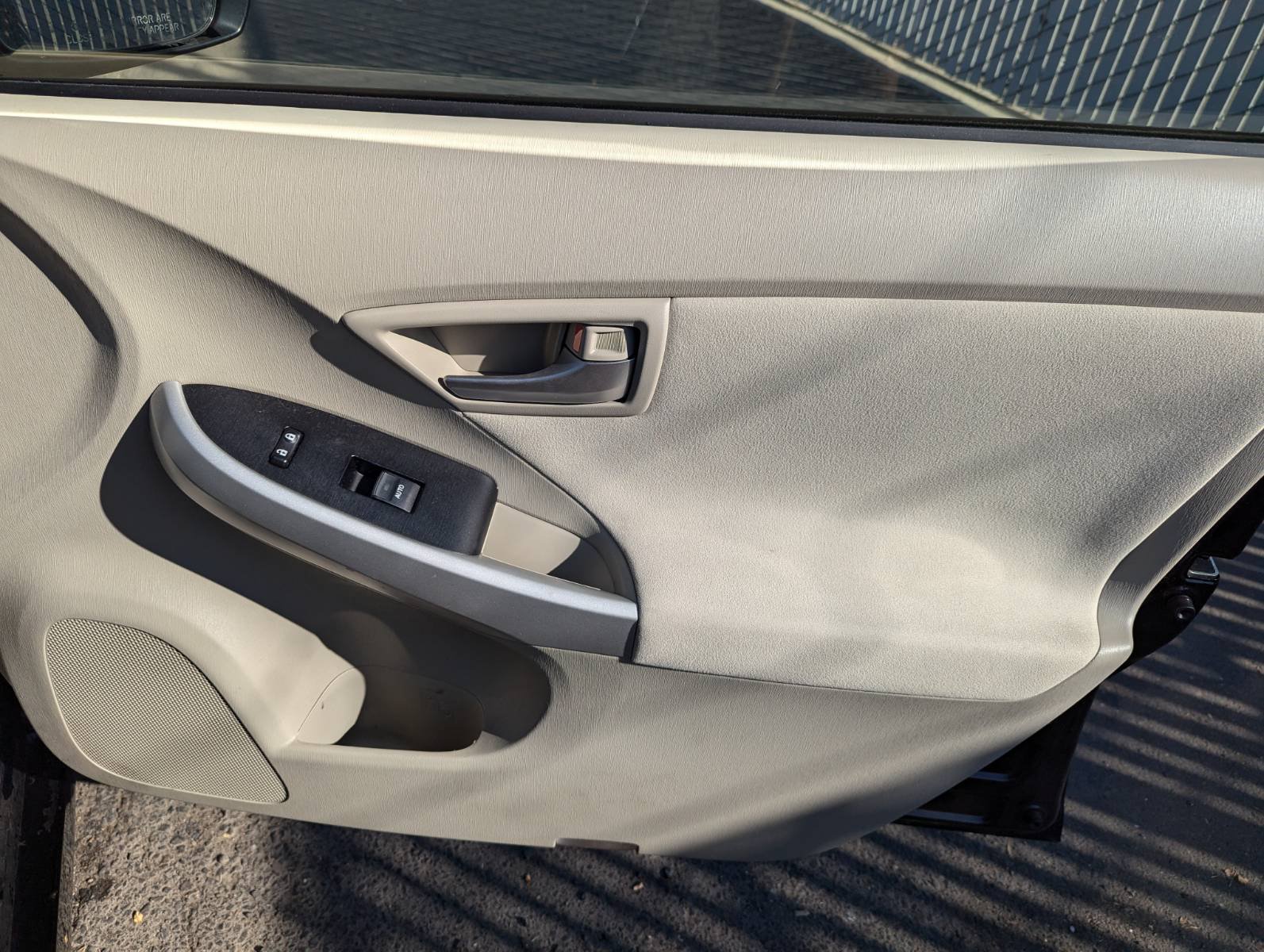 Used 2012 Toyota Prius Three w/ Solar Roof Pkg FWD image 16