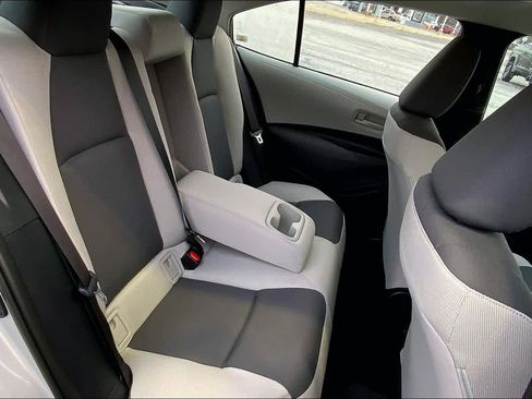 Used 2026 Toyota Corolla LE image 19