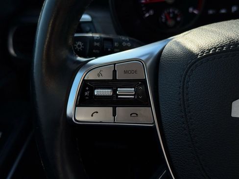 Certified 2022 Kia Telluride SX w/ SX Prestige Package image 21