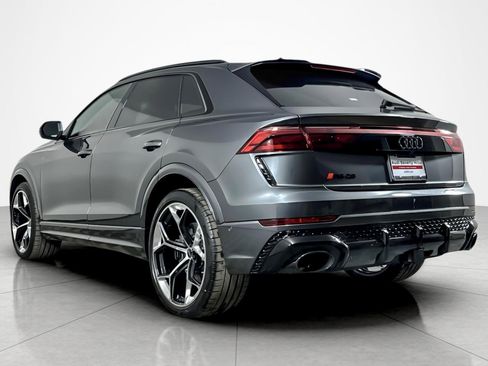New 2026 Audi RS Q8 performance image 4