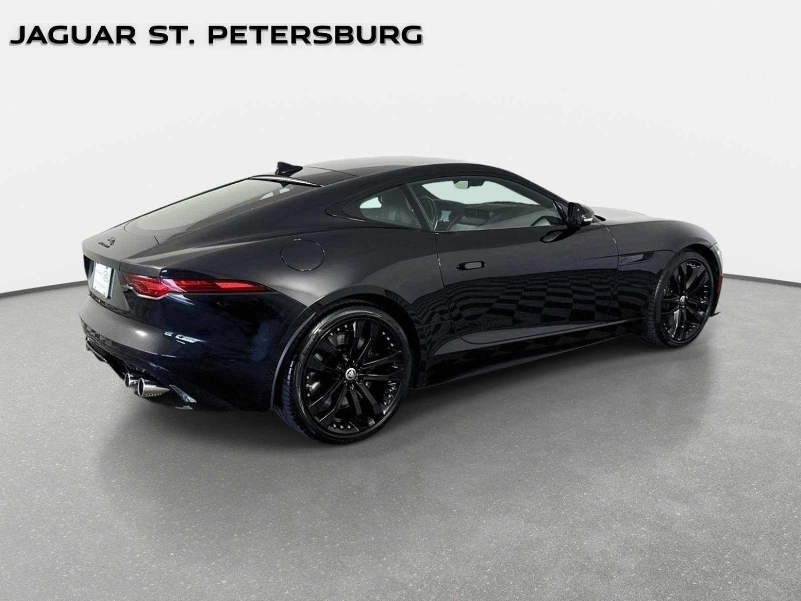Used 2024 Jaguar F-TYPE R-Dynamic RWD image 5