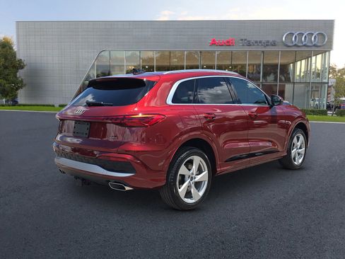 New 2025 Audi Q5 Premium Plus image 4