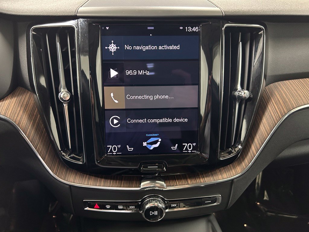 Used 2021 Volvo XC60 T5 Momentum w/ Climate Package AWD/4WD image 20