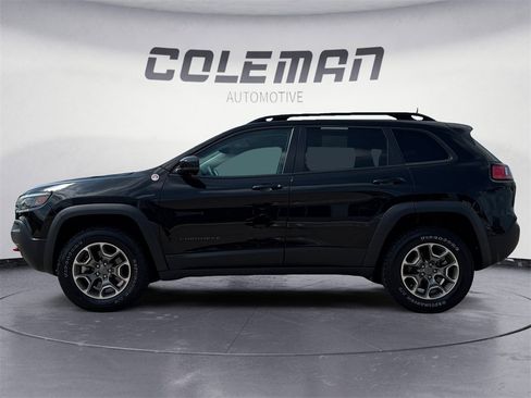Used 2022 Jeep Cherokee Trailhawk w/ Comfort/Convenience Group image 2