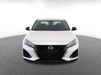 Used 2025 Nissan Altima 2.5 SV FWD video 2
