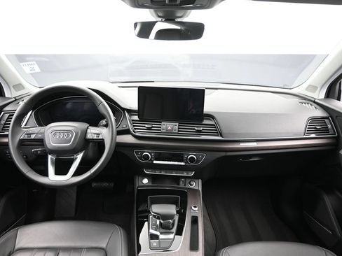 Used 2023 Audi Q5 2.0T Premium Plus AWD/4WD image 16