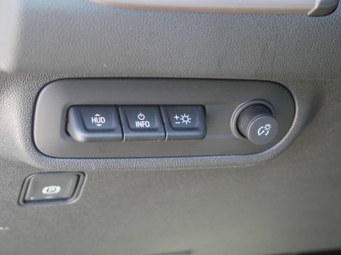 Used 2024 GMC Terrain AT4 w/ Infotainment Package II AWD/4WD image 5