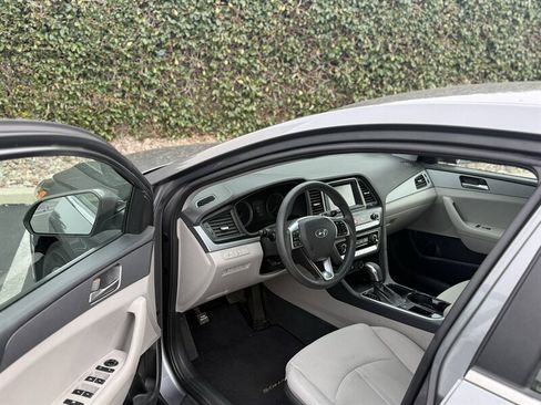 Used 2019 Hyundai Sonata SE image 15