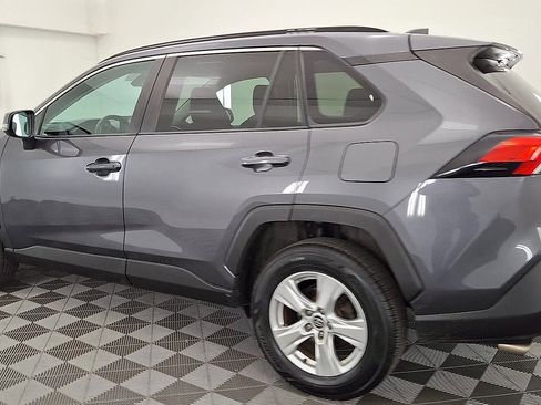 Used 2020 Toyota RAV4 XLE image 2