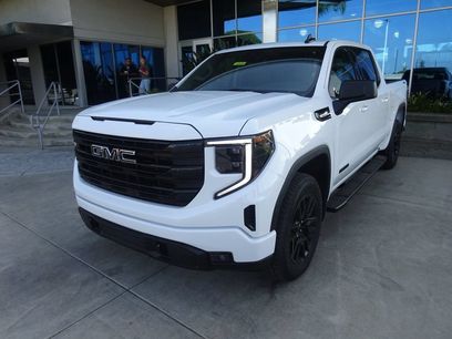 New 2026 GMC Sierra 1500 Elevation w/ LPO, Elevation Black Package