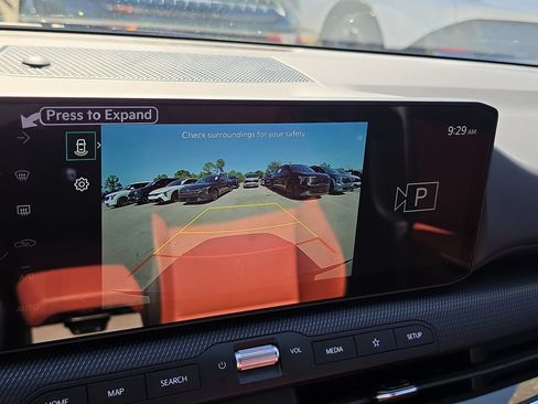 New 2026 Kia K4 GT-Line w/ GT-Line Premium Package FWD image 24