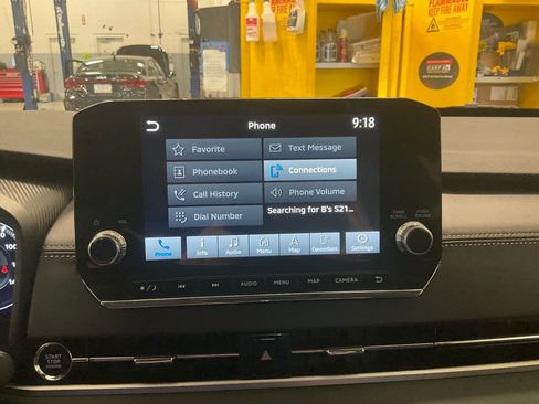 Used 2024 Mitsubishi Outlander SEL FWD image 19