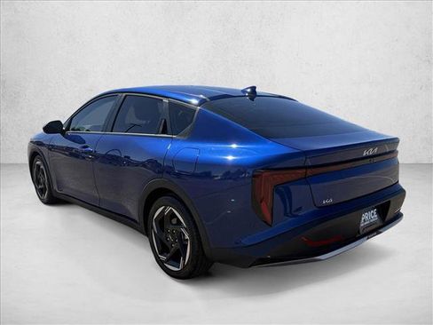 Used 2025 Kia K4 EX image 6