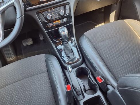 Certified 2020 Buick Encore Preferred FWD image 9